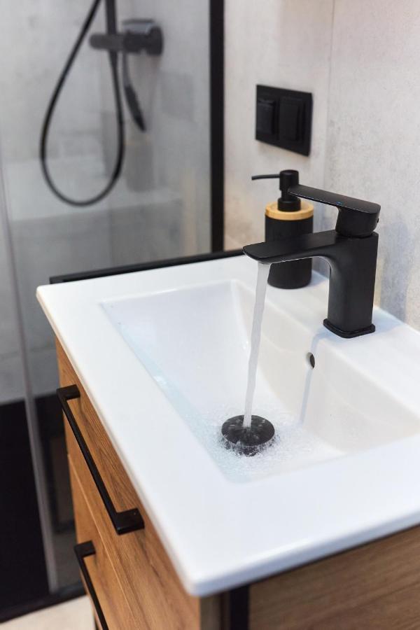 Apartament "Powoli" Z Darmowym Parkingiem Карпач Екстериор снимка